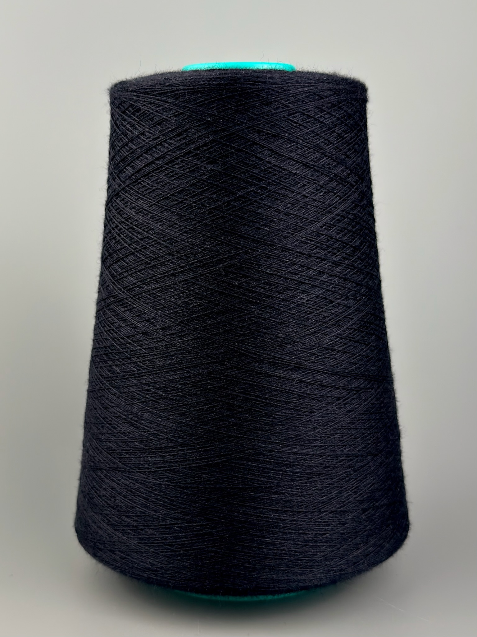 Papi Fabio Art. Rubino Nm 2/56 – 70% Merino, 20% Seide & 10% Kaschmir col. Marineblau 95 foto 2